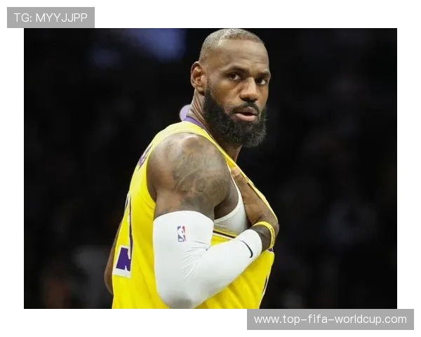 詹姆斯退役传闻再起 NBA传奇巨星或将告别赛场